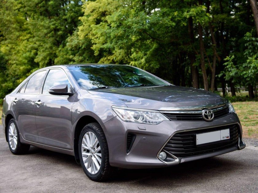 Toyota Camry 2015