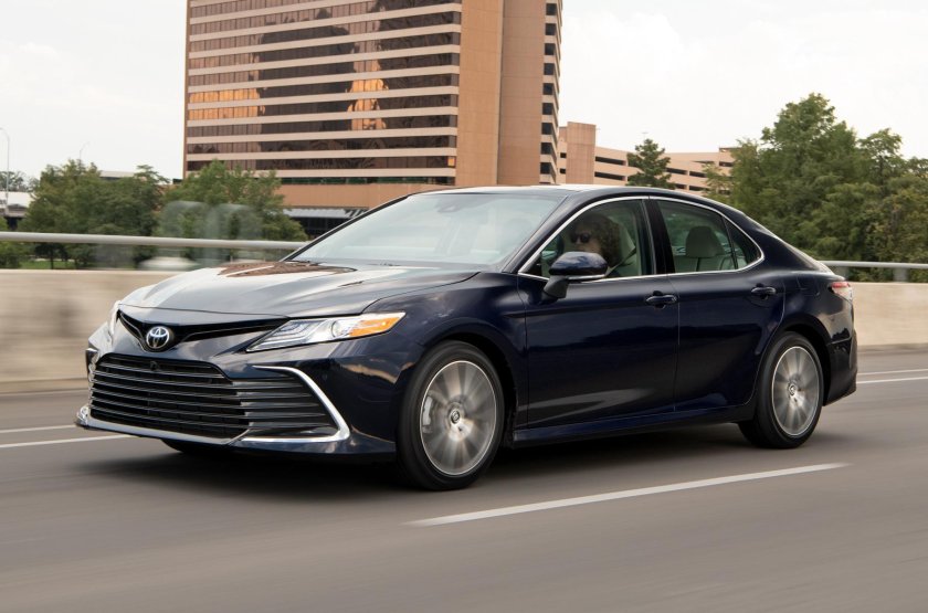 Toyota camry 2021