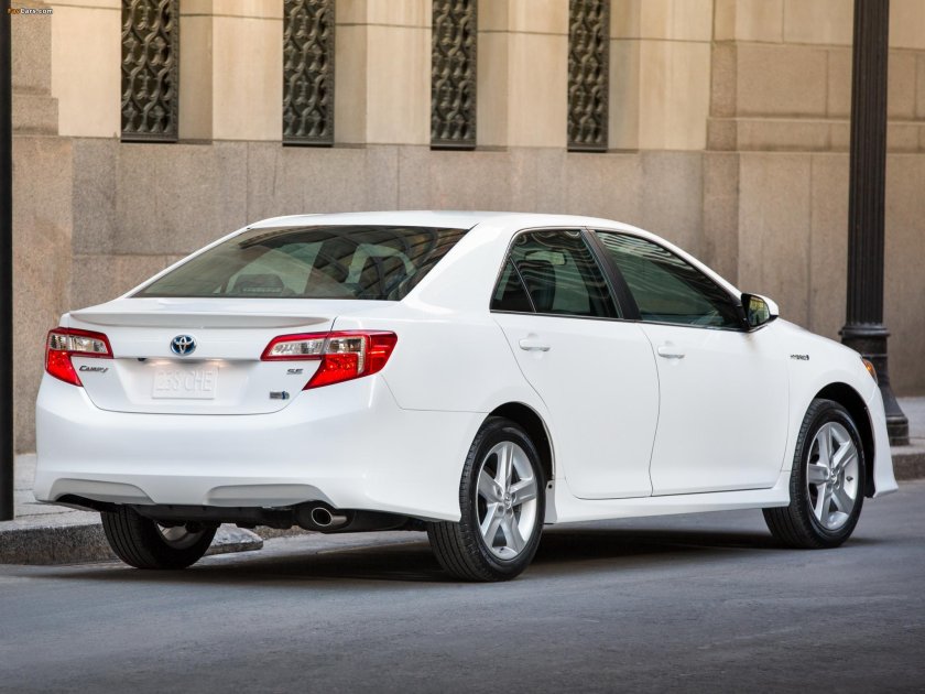 Toyota Camry se 2014