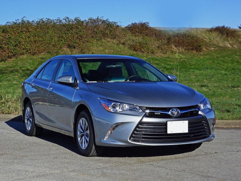 Toyota Camry 2015