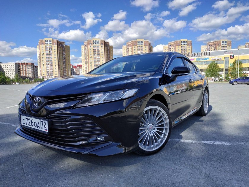 Toyota Camry xv70