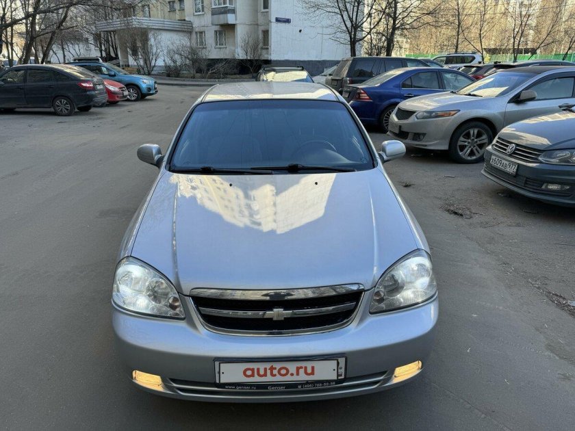 Chevrolet lacetti i