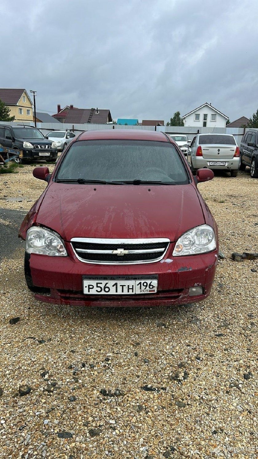 Шевроле лачетти 1.4 2007 седан красный