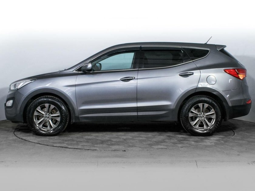 Hyundai Santa Fe 2013 on 19 Wheels