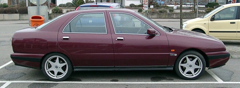 Lancia Kappa stance