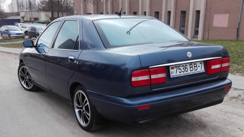 Lancia Kappa 2.4 JTD