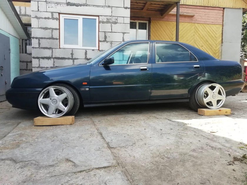 Saab 9000 диски