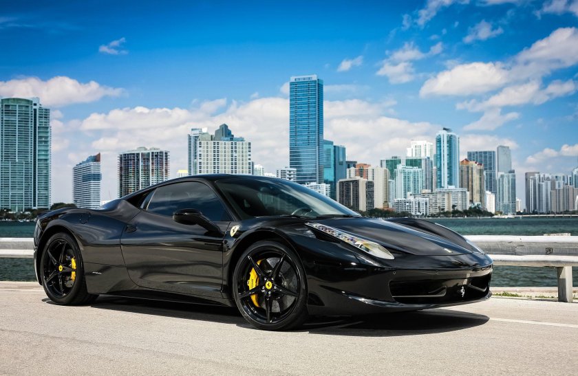 Феррари 458 Italia