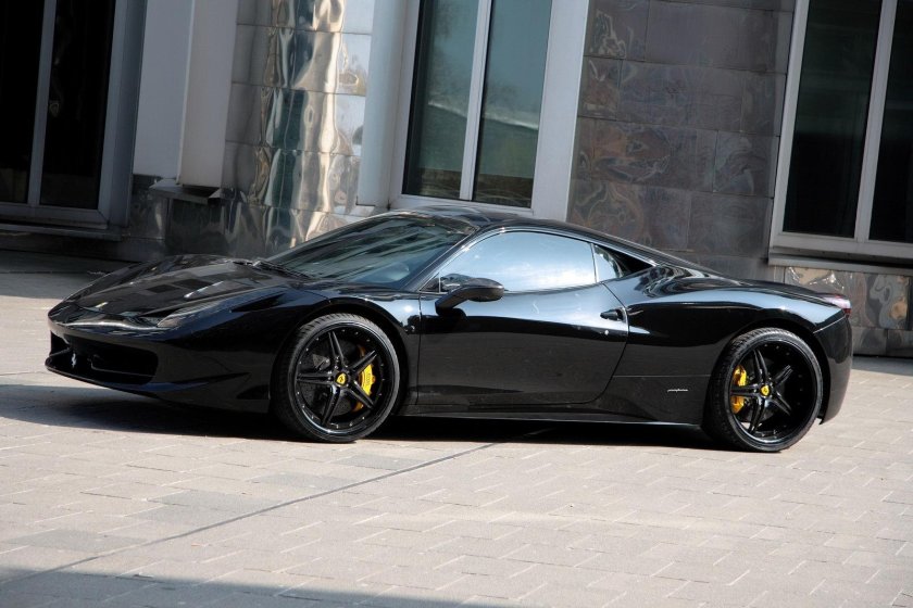 Ferrari 458 Italia Black