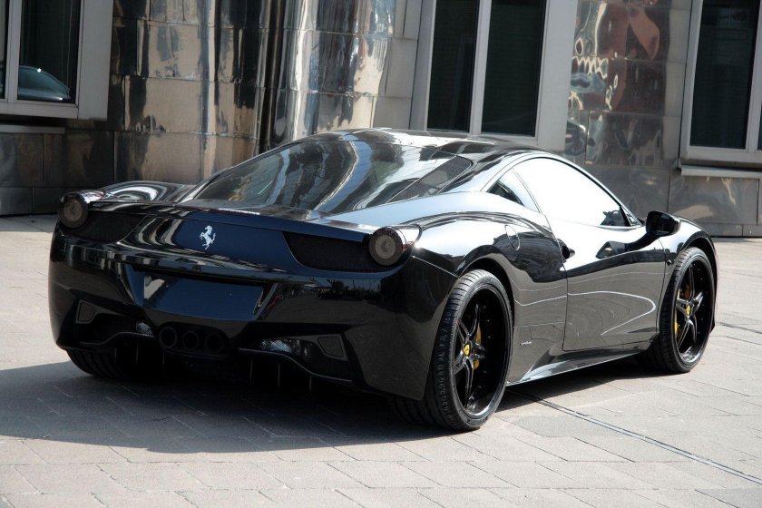 Ferrari 458 Italia Black
