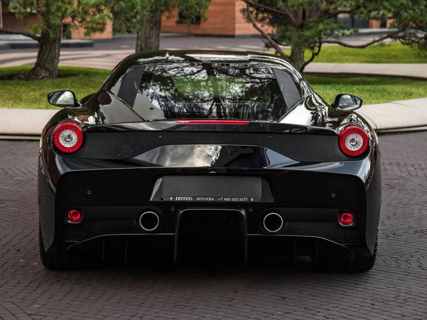 Черная ferrari 458 speciale