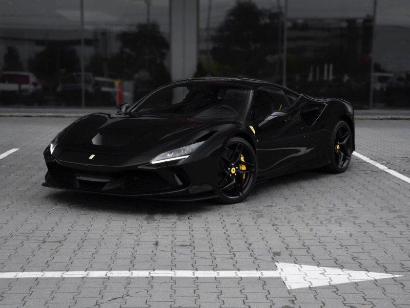 Феррари f8 tributo 2021