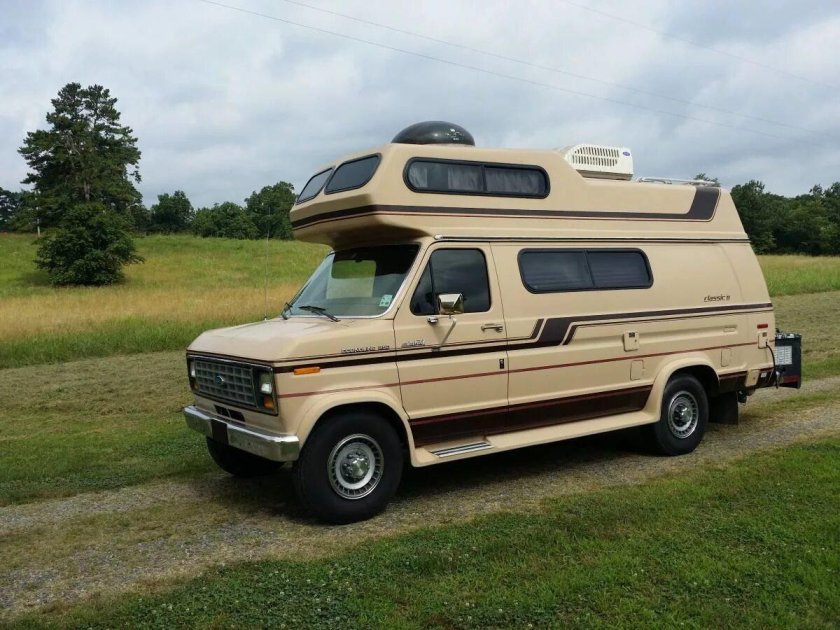 Ford Econoline Camper van