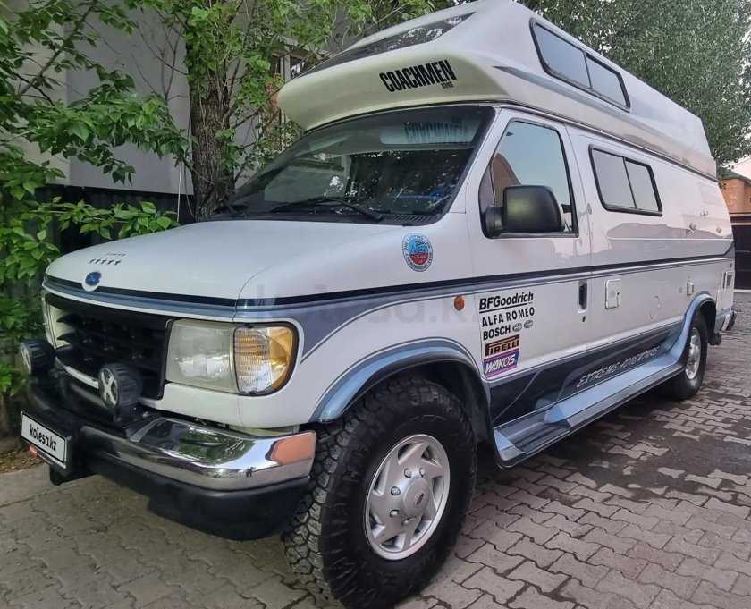 Автодом на базе форд эконолайн