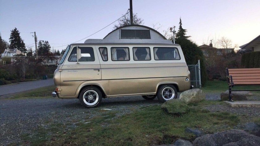 Ford Econoline van 1966