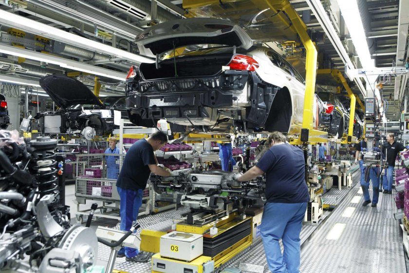 Дингольфинг завод БМВ