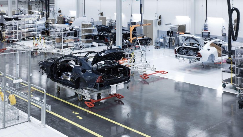 Полстар автомобильная компания