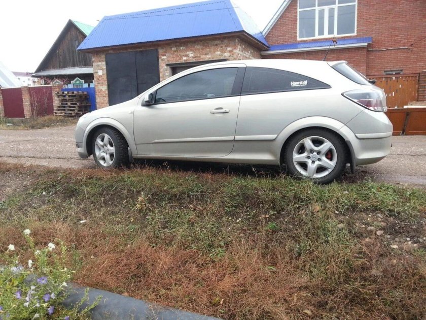 Колпаки Opel Astra h