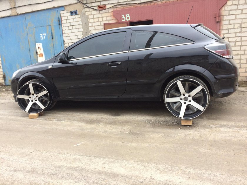 Диски r20 Opel Astra h GTC