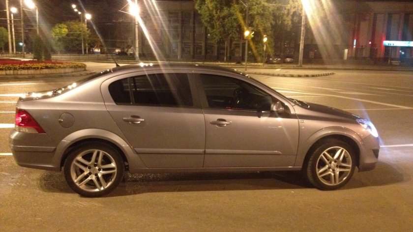 Opel Astra h r17
