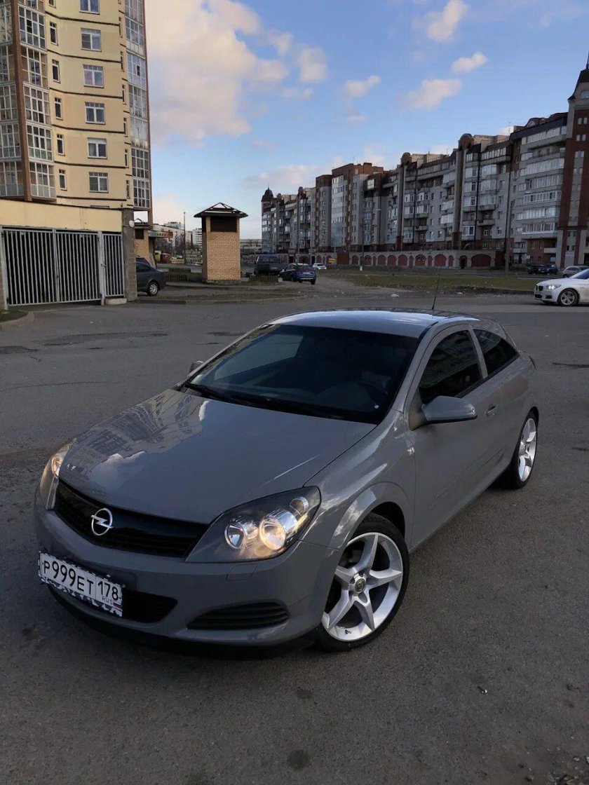 Opel Astra h GTC r16