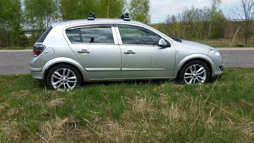 Opel Astra h r17