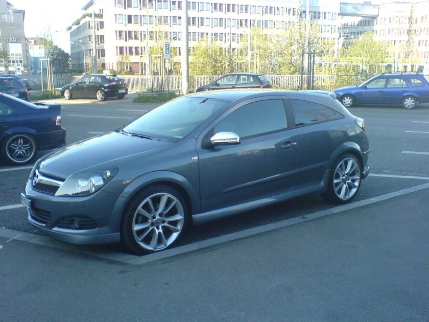 Opel Astra h GTC 2008