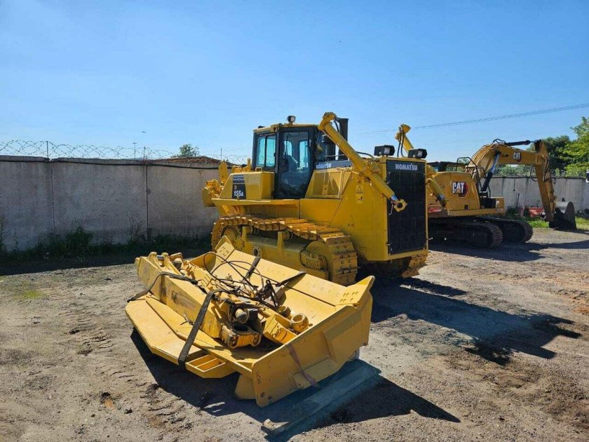 Бульдозер Komatsu d155a-5