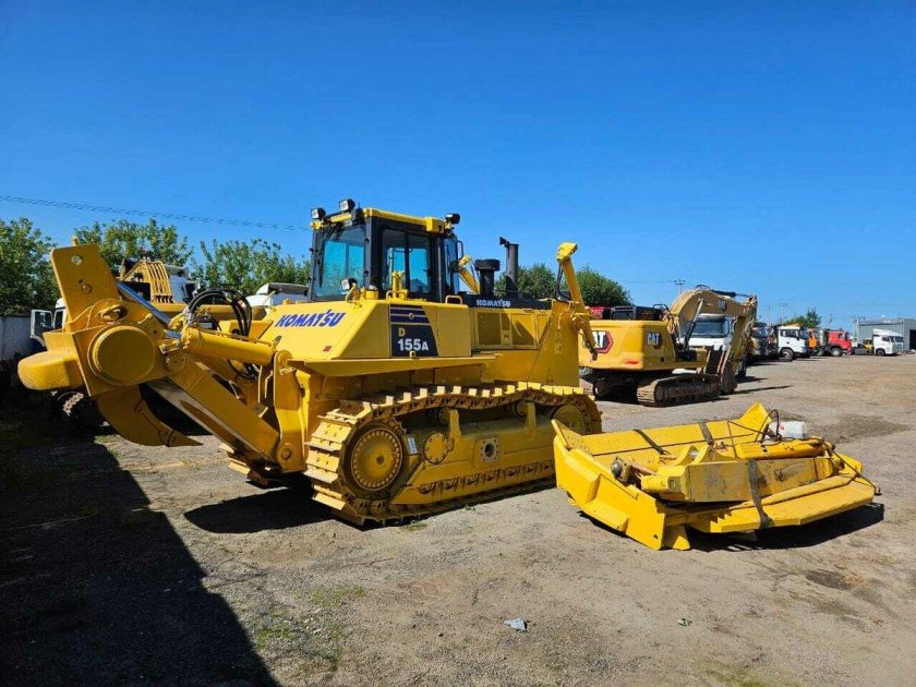 Бульдозер Komatsu d155a-5