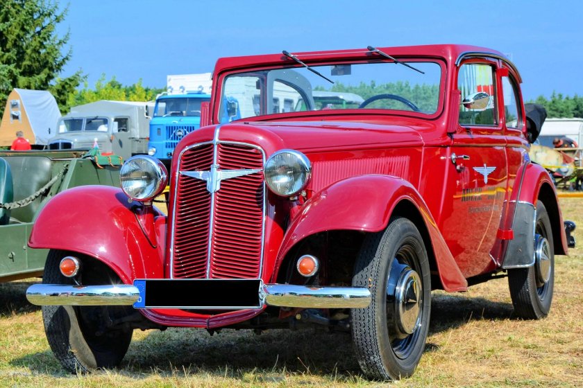 Машина Adler Trumpf Junior