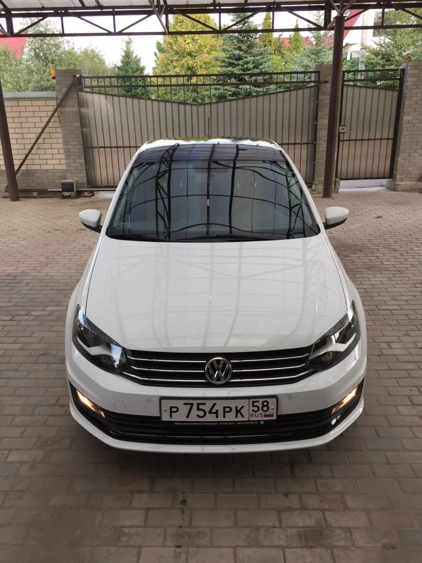 Фольксваген поло седан черная крыша