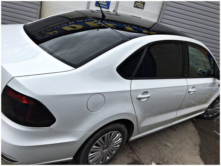 Volkswagen Polo sedan с черной крышей