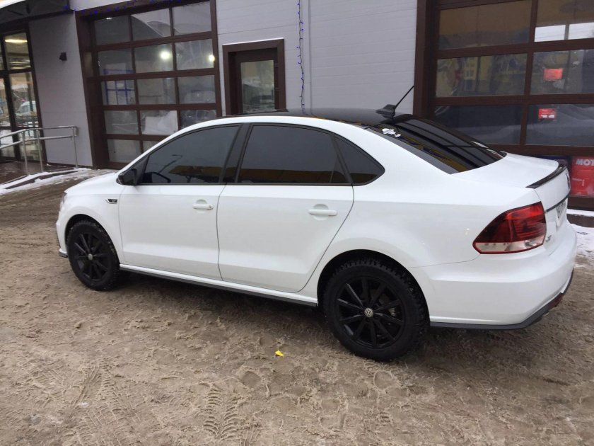 Volkswagen Polo sedan тонированный