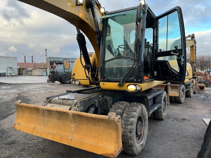 Экскаватор катерпиллер 316 с