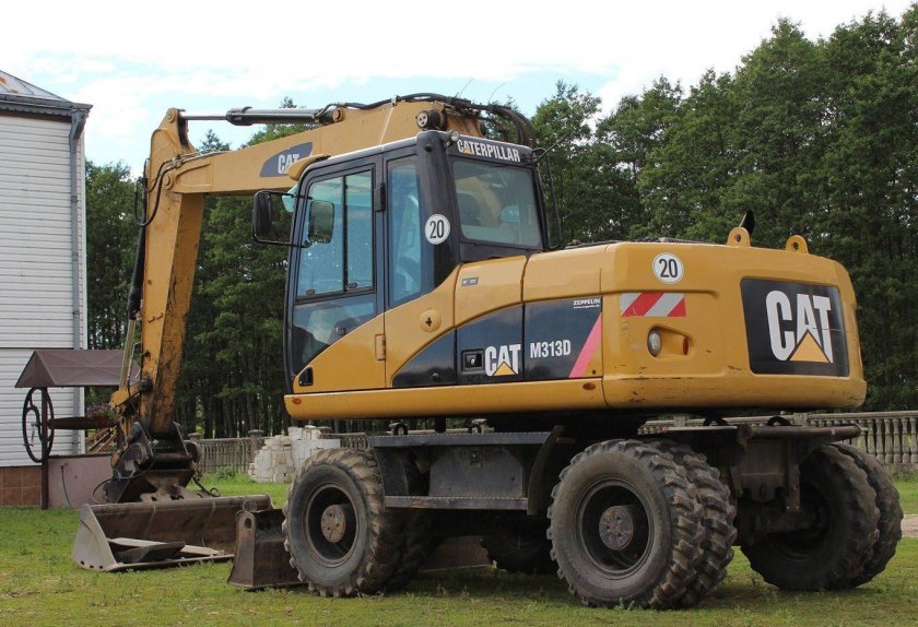 Caterpillar m313d