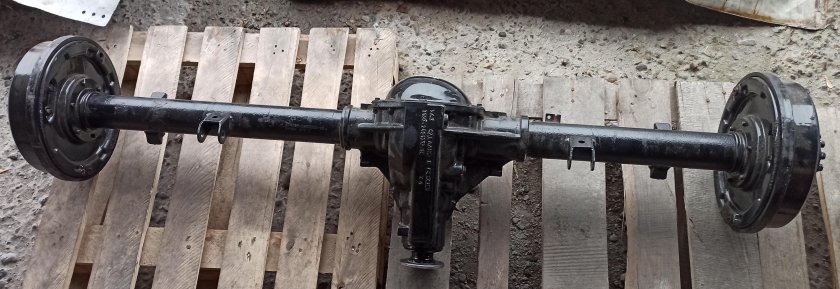 Мост задний УАЗ-452/-469 3741-2400010-95