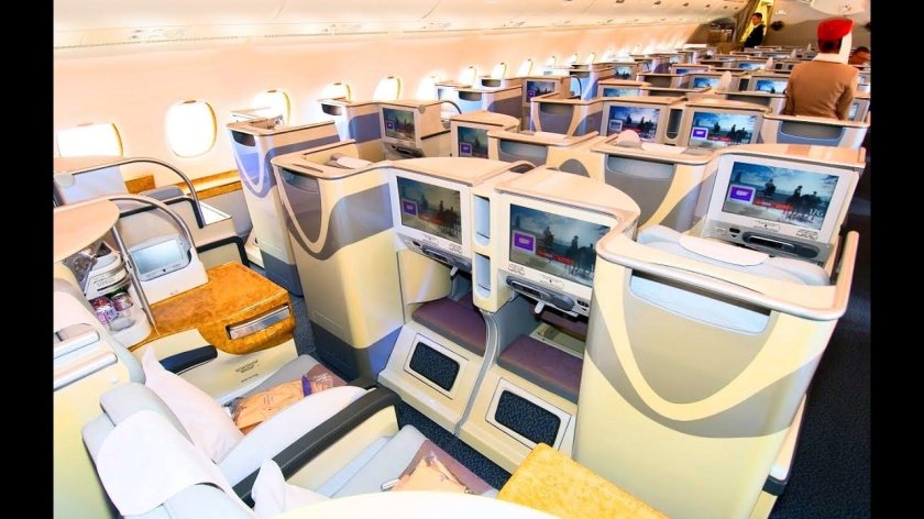 Салон а380-800 Эмирейтс