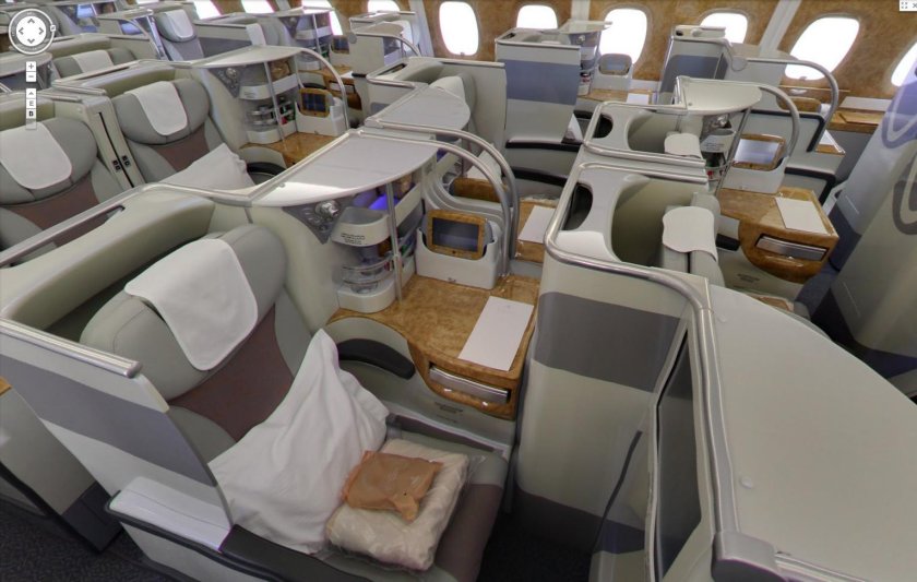Аэробус а380-800 Эмирейтс бизнес класс