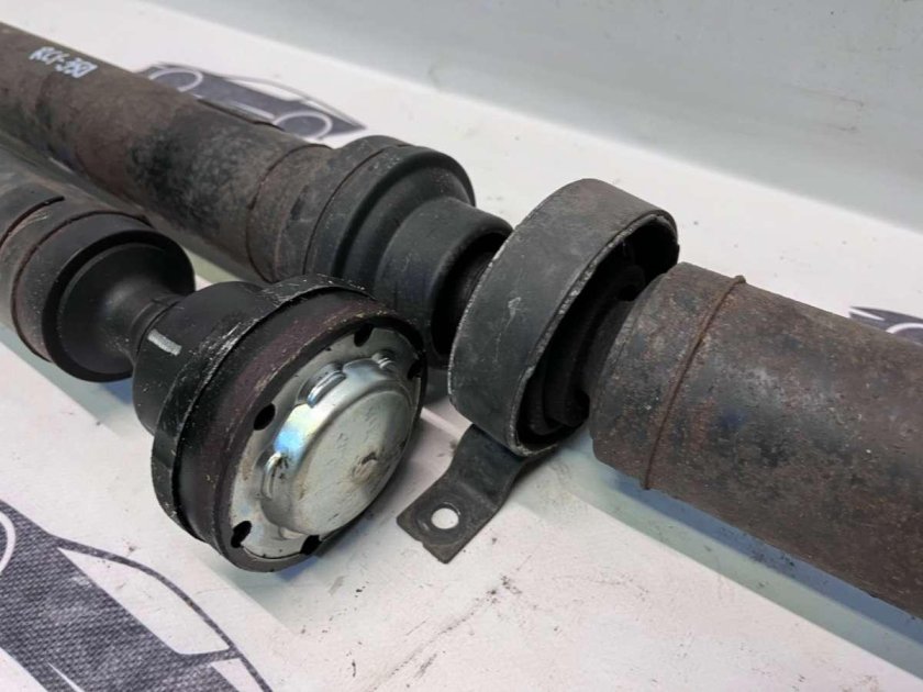 Кардан вал карданный