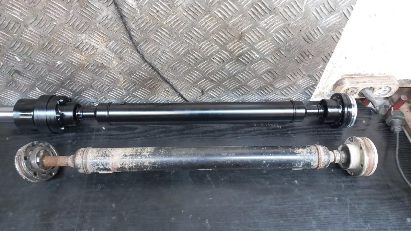 Сузуки Гранд Витара 2008 передний кардан