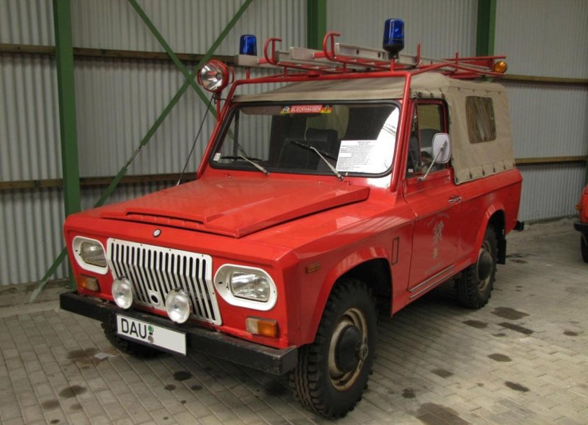 Пожарный ленд ровер