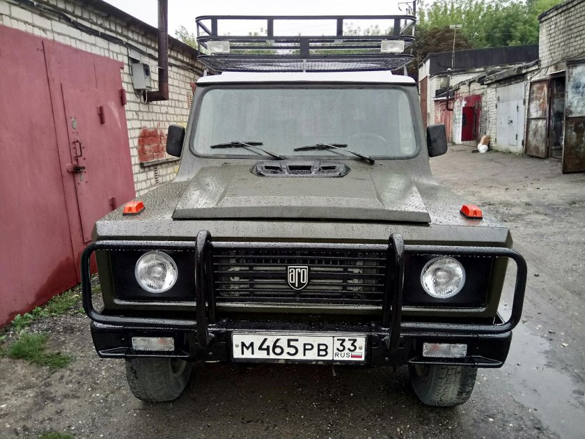 Джип Aro румынский