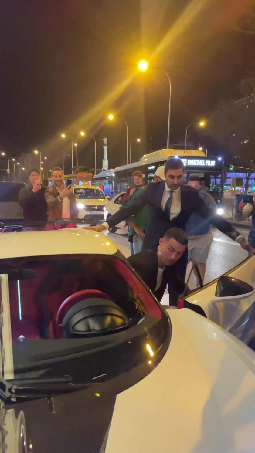 Роскошные автомобили