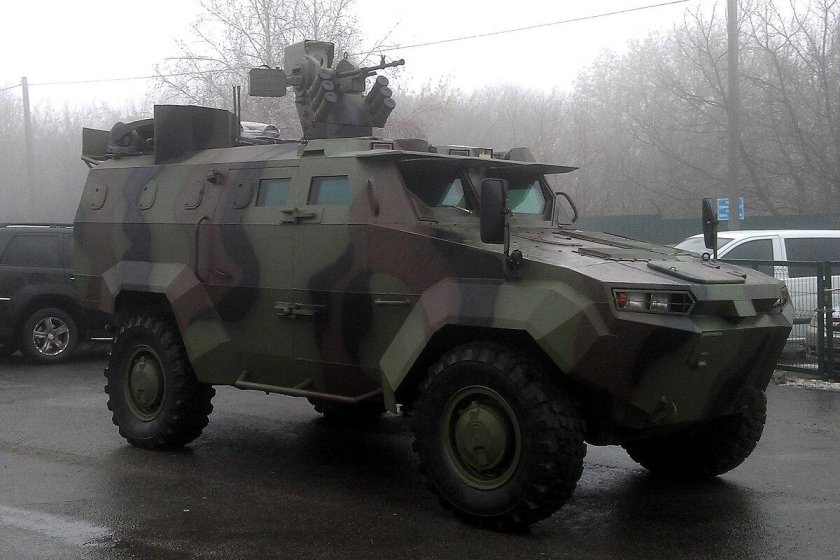 Бронеавтомобиль Тритон
