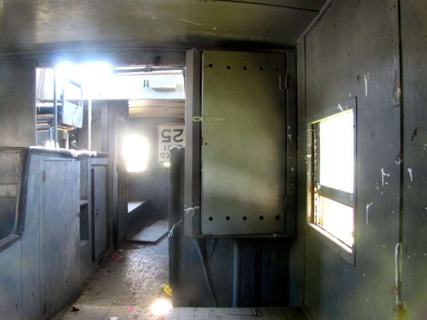 Сейф в вагоне