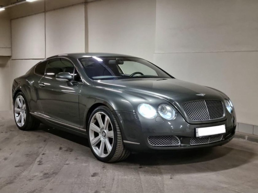 Bentley continental gt 2004