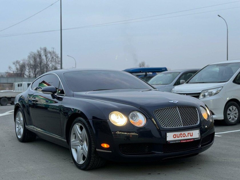 Bentley continental gt 2007 black
