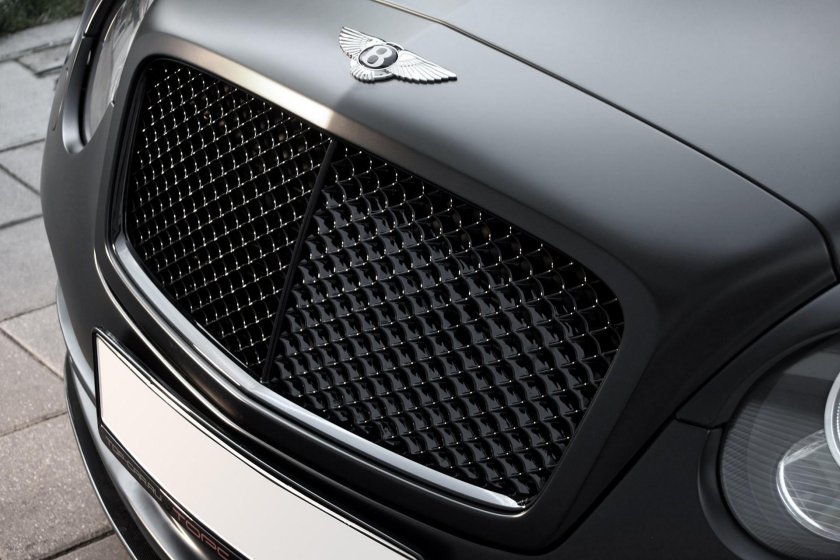 Решетка радиатора Бентли Континенталь gt