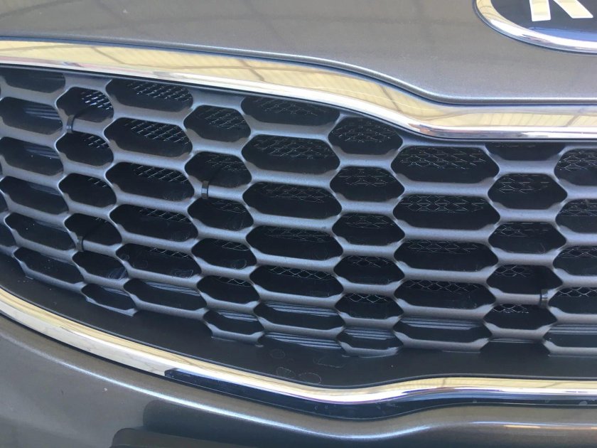 Сетка в бампер Церато 3