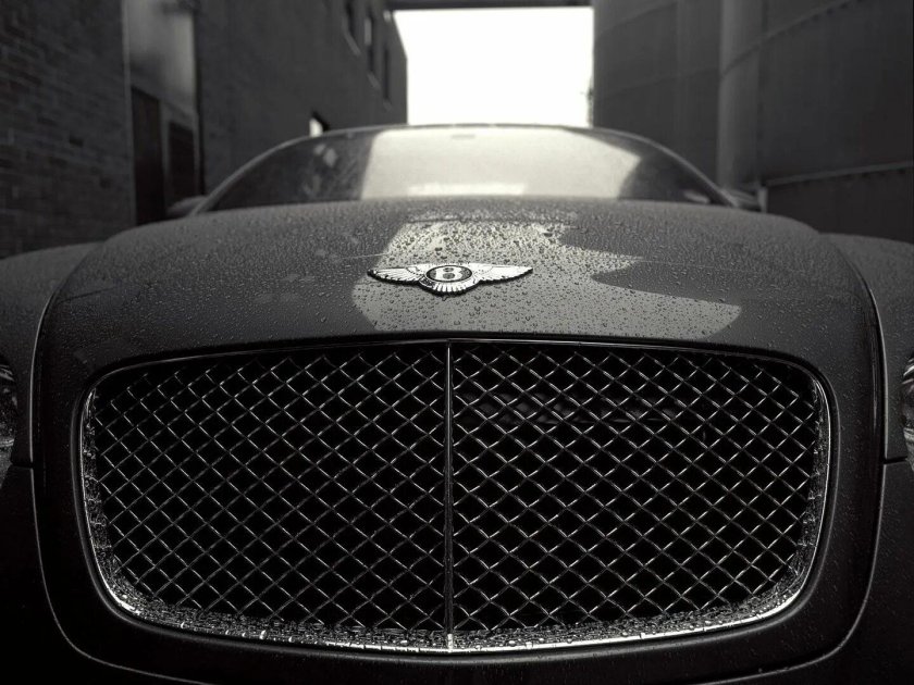 Решетка радиатора Бентли
